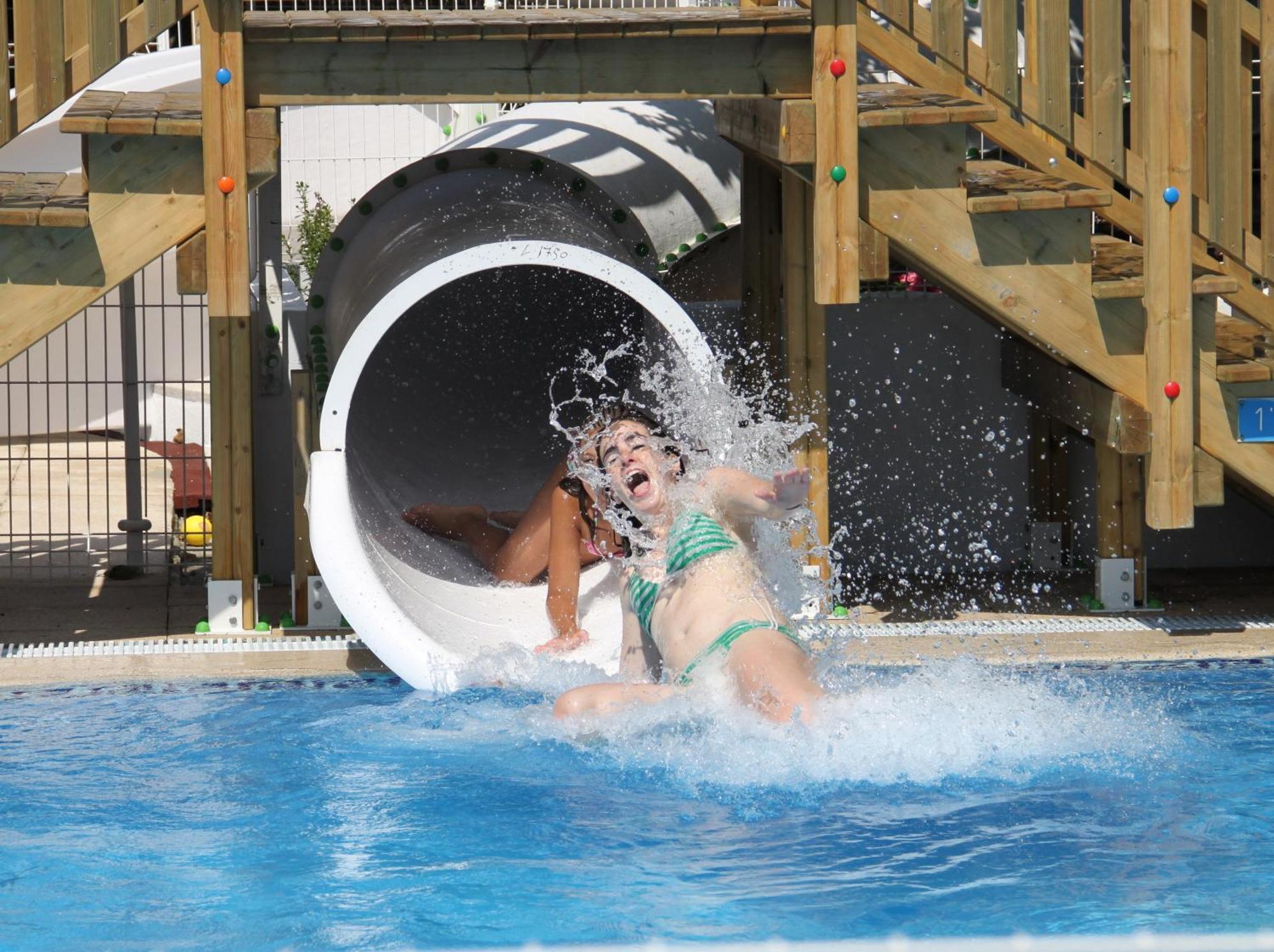 Vakantiepark Portuondo Parking Gratuito